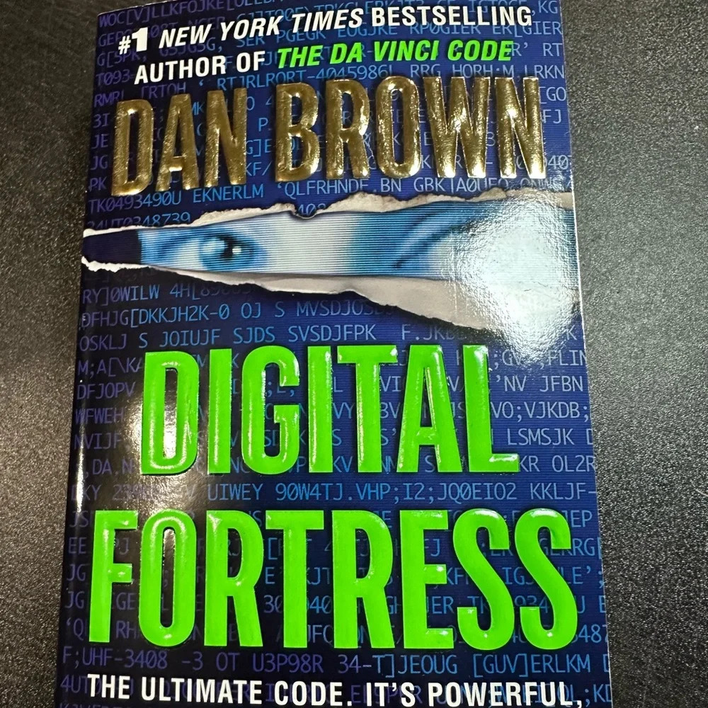 Paperback - Digital Fortress by Dan‎ Brown